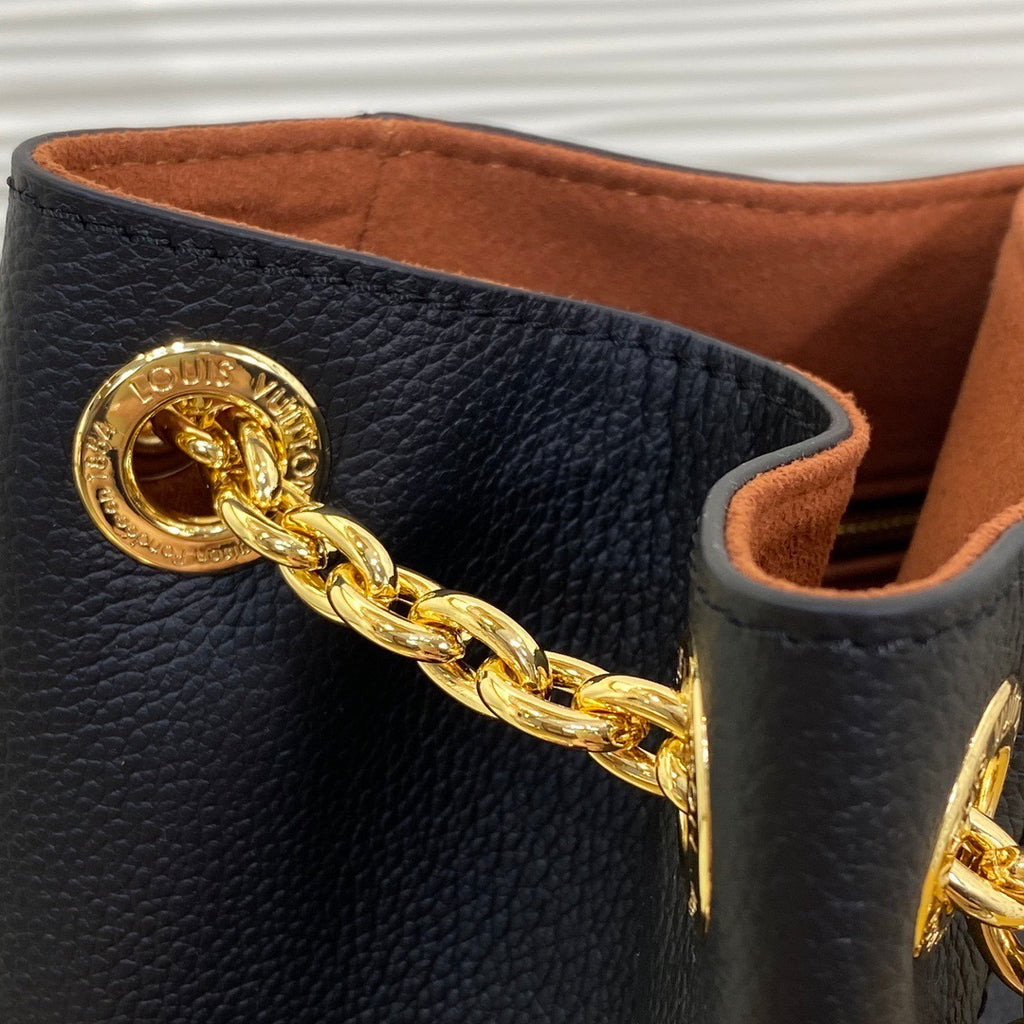 Bell Ave Monogram Chain Shoulder Bag – Noir Edition