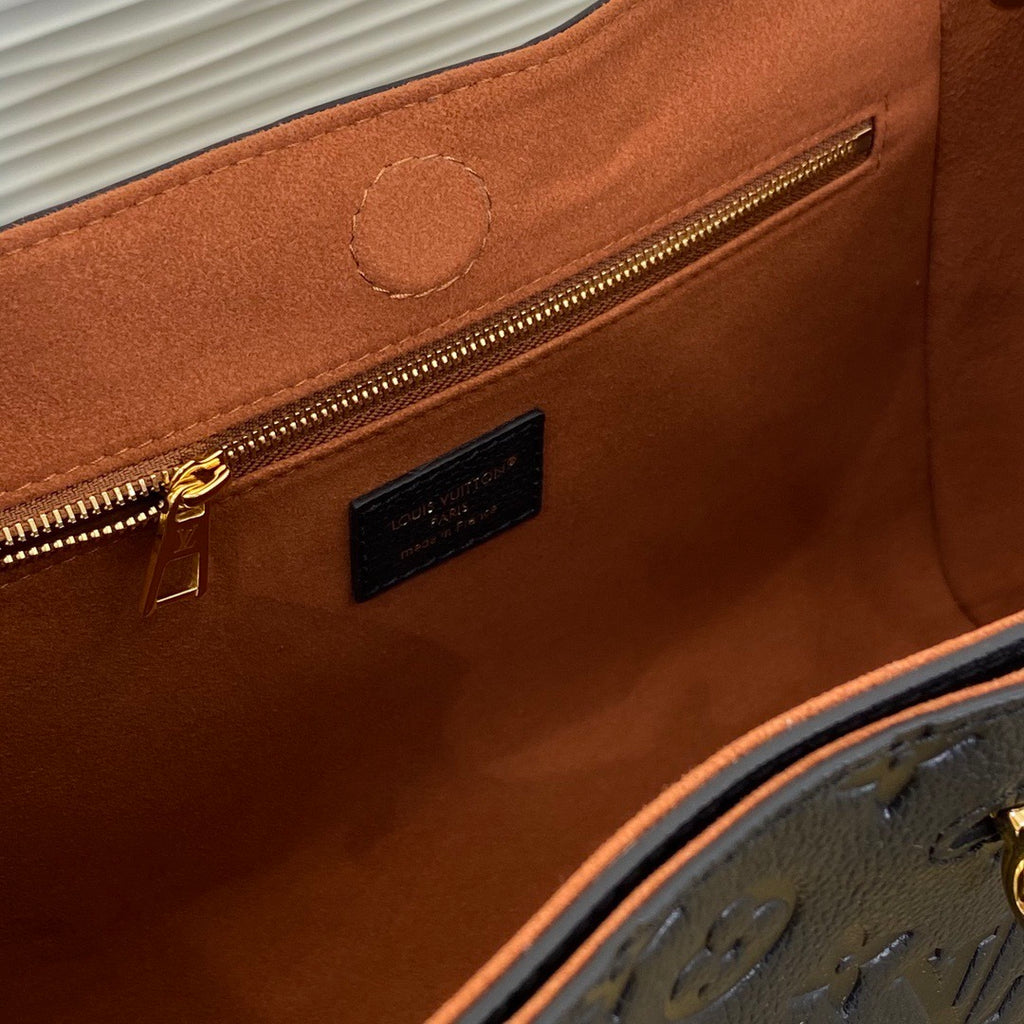 Bell Ave Monogram Chain Shoulder Bag – Noir Edition