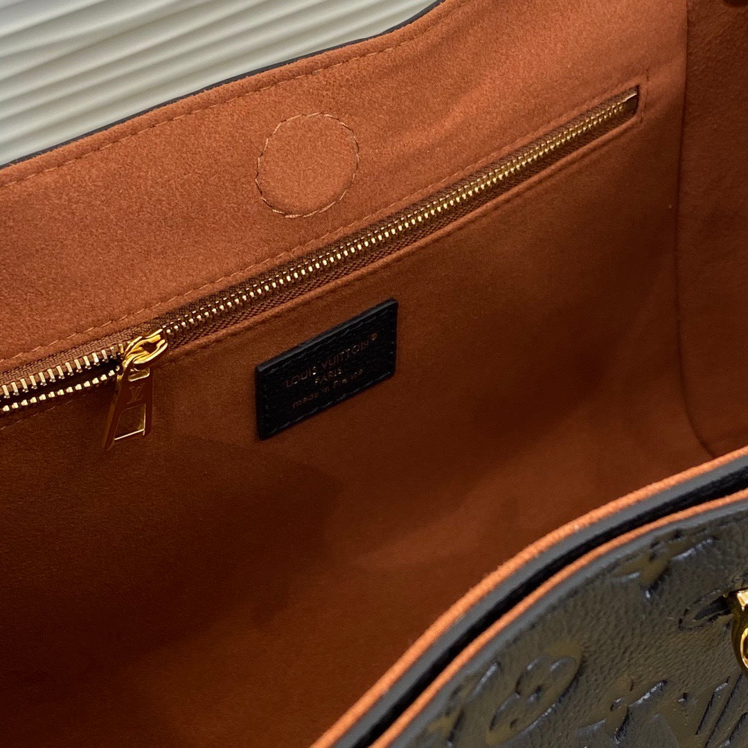 Bell Ave Monogram Chain Shoulder Bag – Noir Edition