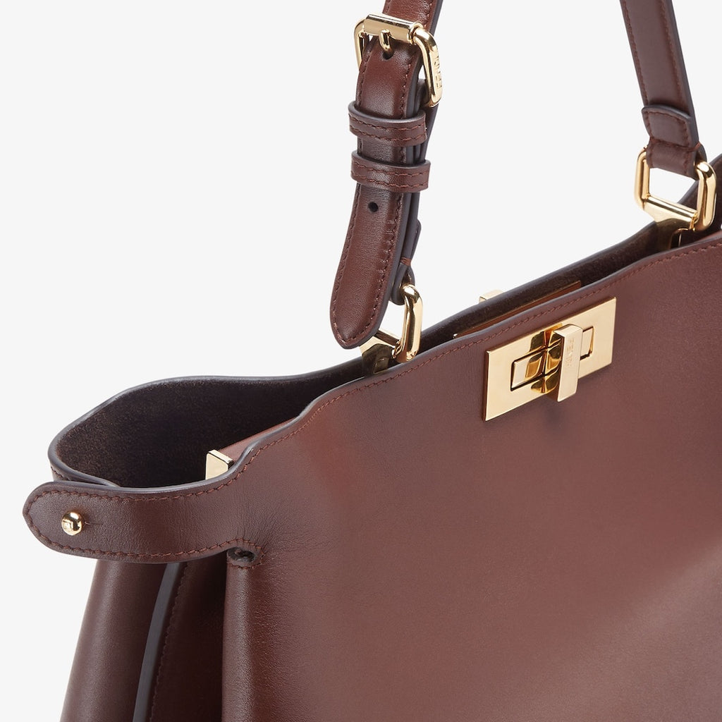 Peekaboo X-Lite Tote – Chestnut Brown