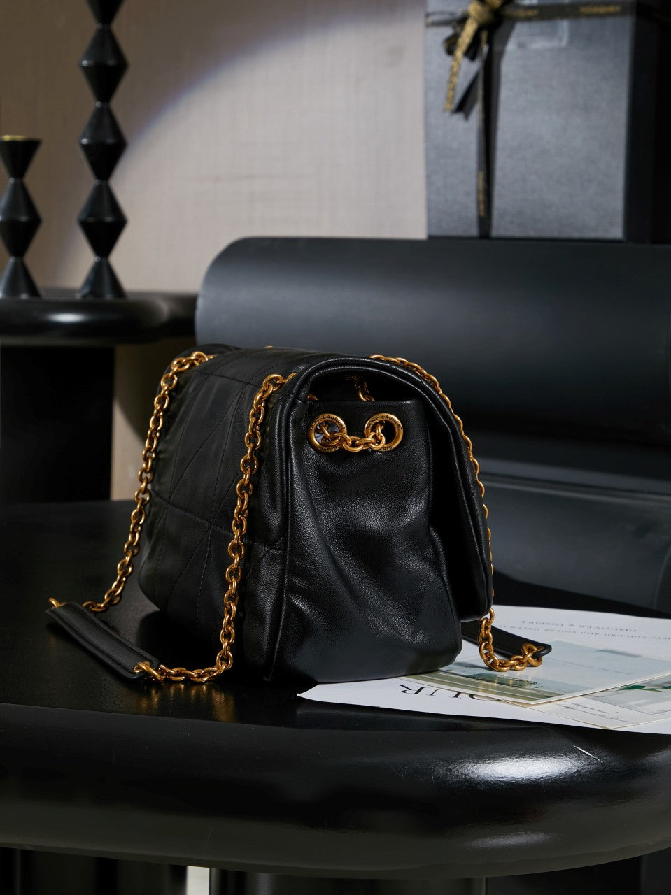 Luxe Quilted Chain Shoulder Bag – Black