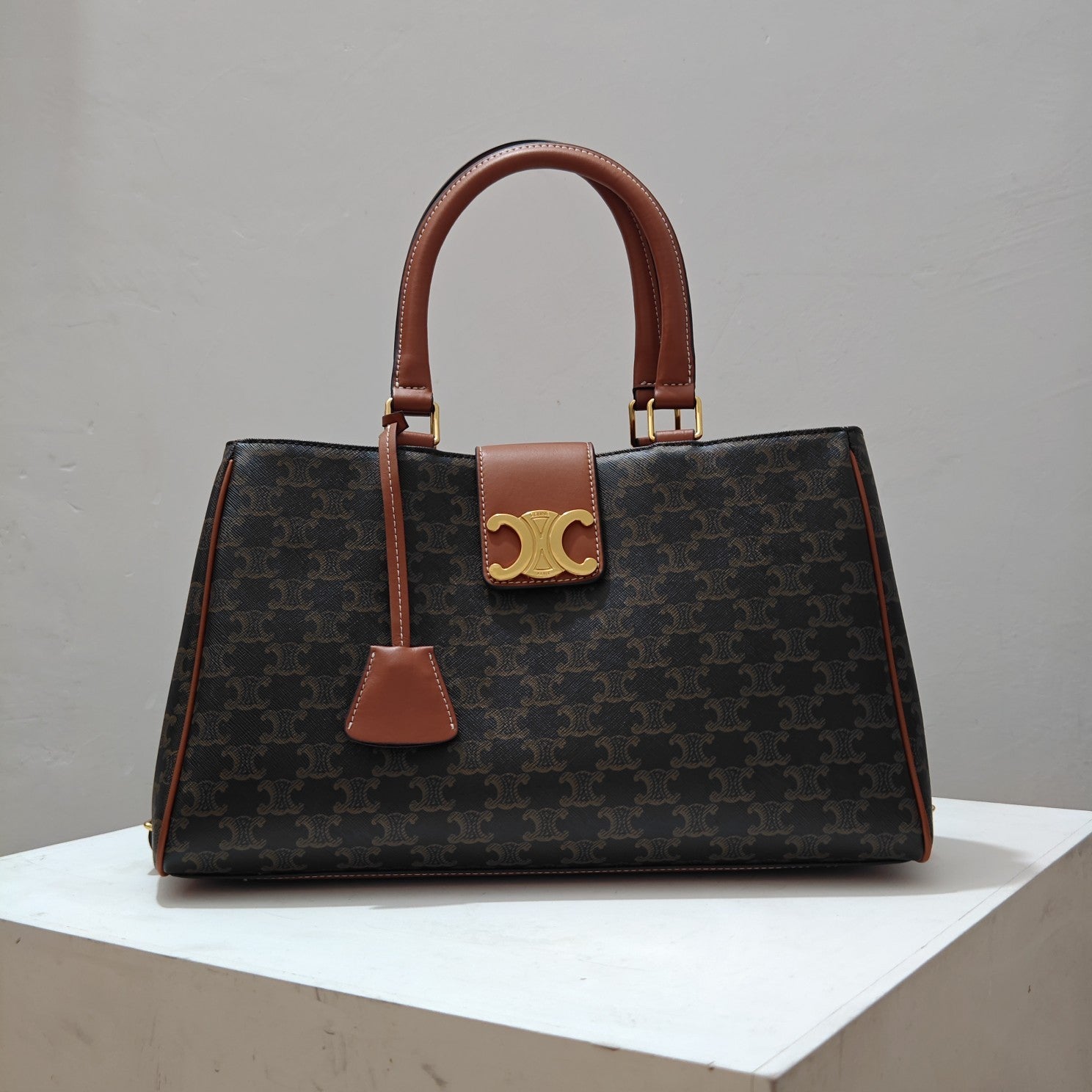 Classic Tri-Pattern Top Handle Tote – Brown