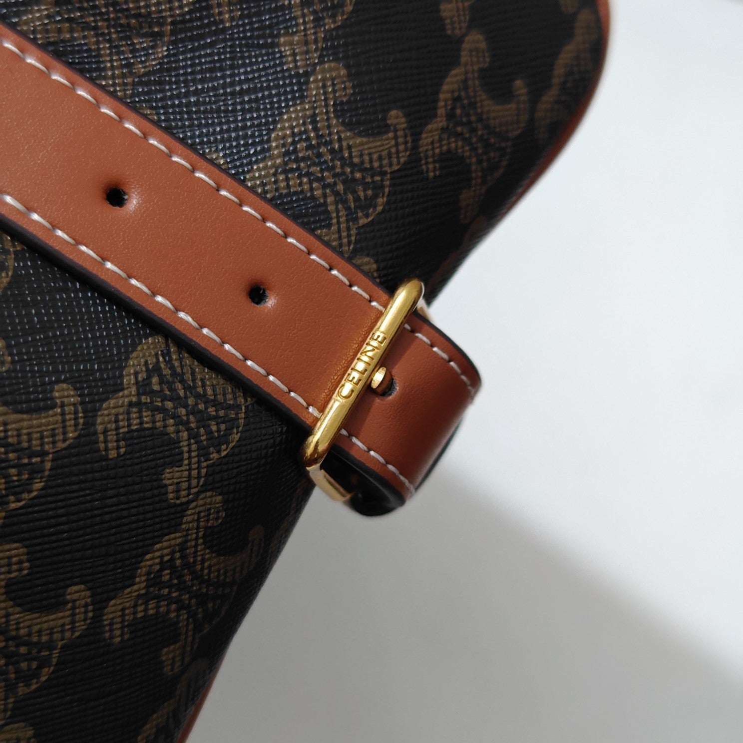 Classic Tri-Pattern Top Handle Tote – Brown